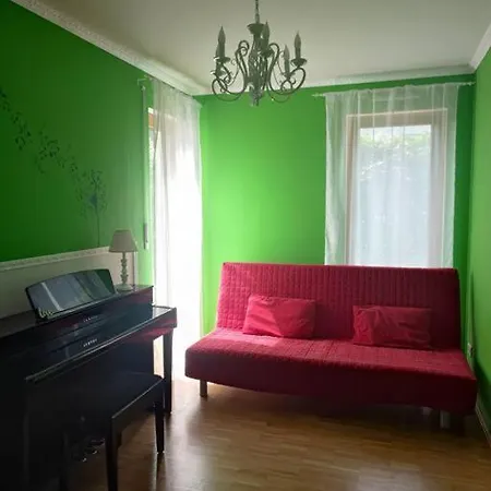 Apartment Cozy 4-rooms Flat In *