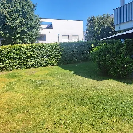 Cozy 4-rooms Flat In