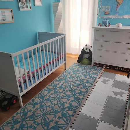Apartment Cozy 4-rooms Flat In